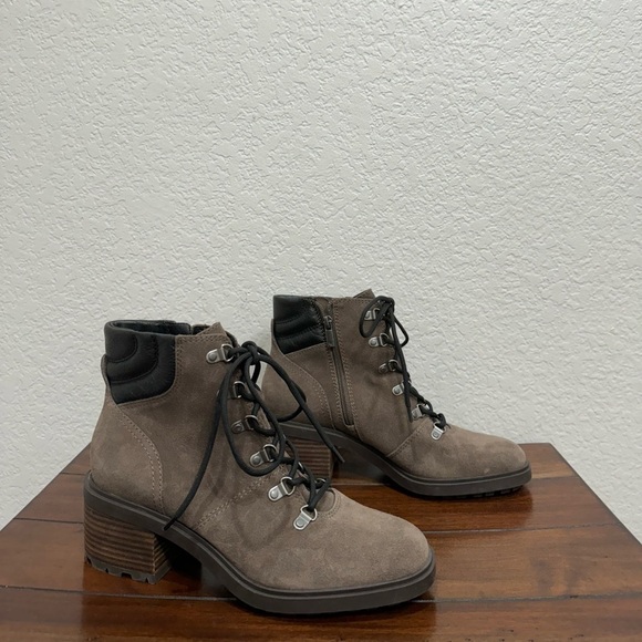 Lucky Brand Dareek Suede Combat Boots Size 8.5 - Picture 2 of 8